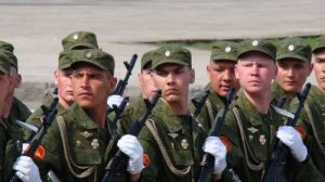 Тест по ОБЖ: Честь и достоинство военнослужащего Вооружённых Сил Российской Федерации (Смирнов, Хренников 11 класс)