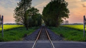 Тест по ПДД: Движение через железнодорожные пути
